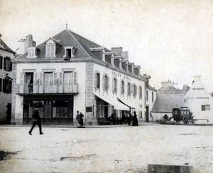 Old photo of the Hotel-Restaurant L'Amiral